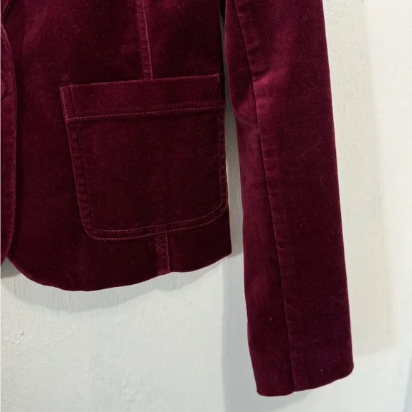 Vtg Ralph Lauren-Elegant Ruby Red Velvet one button blazer with 2 pockets.Size M